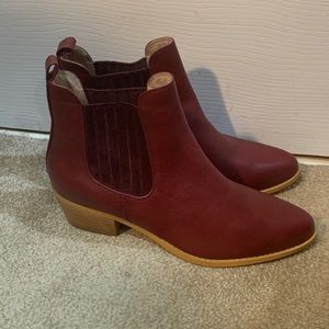 New Red Anthropologie Ankle Boots Size 10